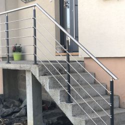 Garde corps poteaux laqués et inox brossé, 5 barres à la française