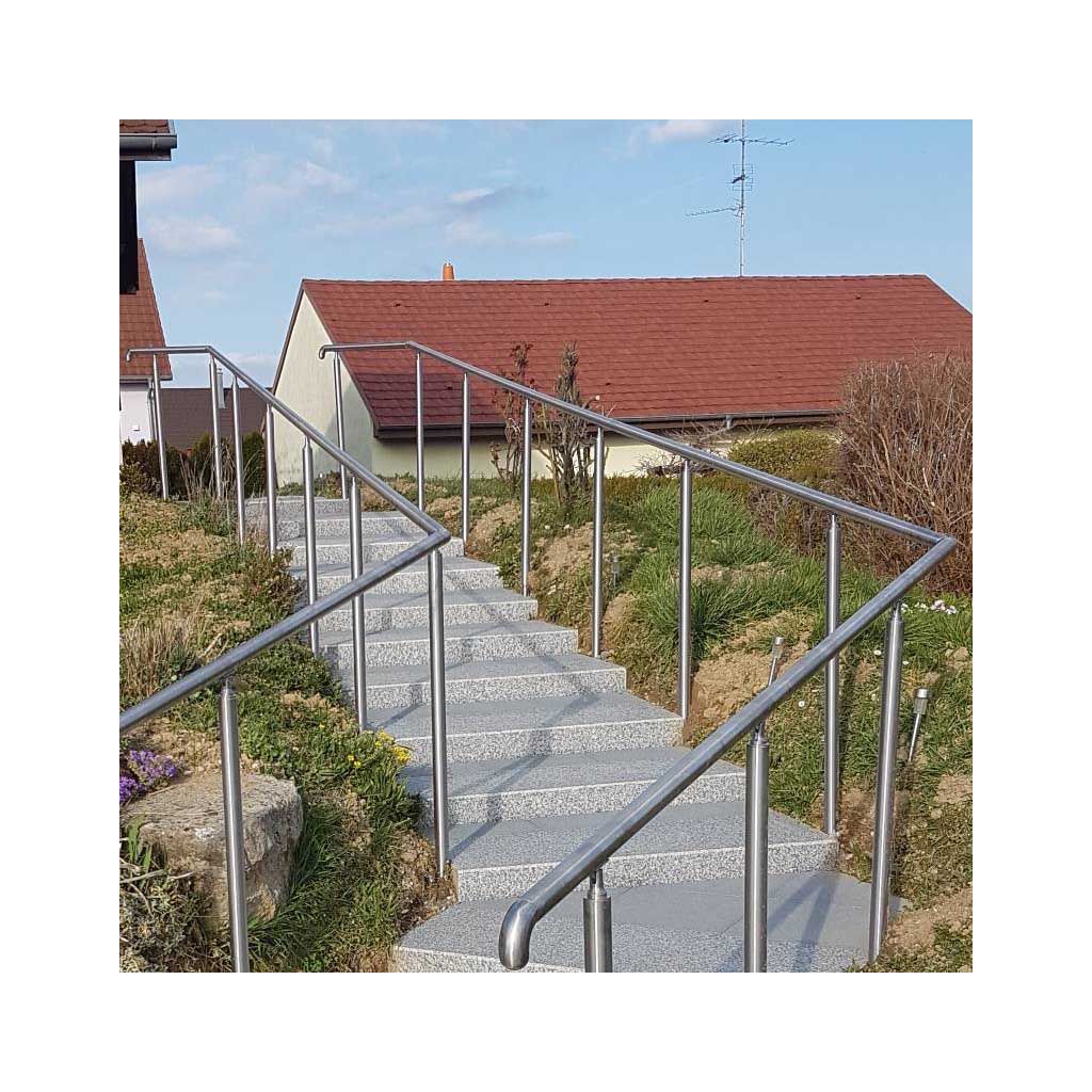 poteau-rond-simple-de-rampe-escalier-inox-sceller-dans-le-b-ton