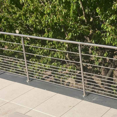 Garde corps inox à 9 barres et main courante inox brossé en kit à la française