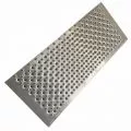 Marche escalier ALUMINIUM tôle perforée sur mesure 4