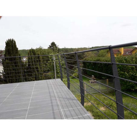 Garde corps terrasse acier design en kit 6 lisses et main courante
