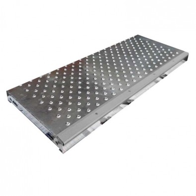 Marche acier à picots 900 x 330 mm galvanisée nez de marche antidérapant contrasté NOIR Marche acier à picots 900 x 330 mm galvanisée nez de marche antidérapant contrasté NOIR