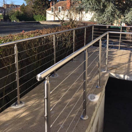 Garde corps de terrasse inox à câbles en kit à la française