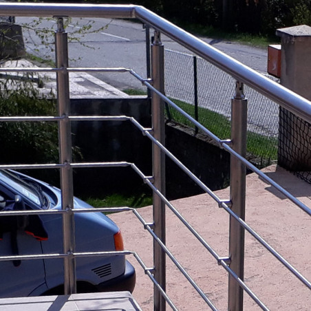 Garde corps de terrasse à 5 barres en inox en kit à l'anglaise