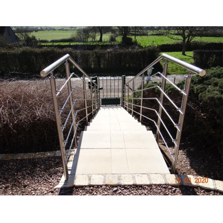 Garde corps de terrasse à 5 barres en inox en kit à l'anglaise