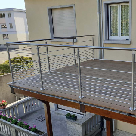 Garde corps de terrasse à 9 barres en inox en kit à la française