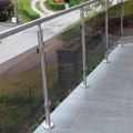 Garde corps de terrasse à verre en inox à la française 0