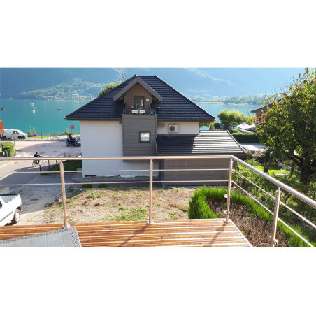 Garde corps de terrasse à verre et barres en inox à la française