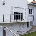 Garde corps de terrasse poteaux laqués et inox, 5 barres à la française, plusieurs coloris 10