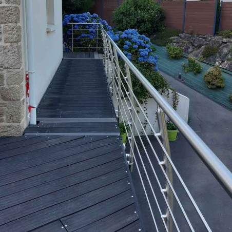 Garde corps Design Pont de Bateau en Inox en kit 5 barres à l'anglaise