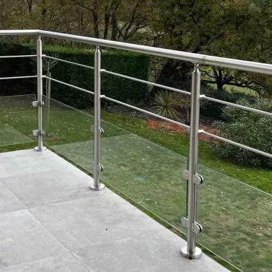 Garde corps inox en kit à verre et barres à la française : rampe escalier, terrasse, balcon ou mezzanine