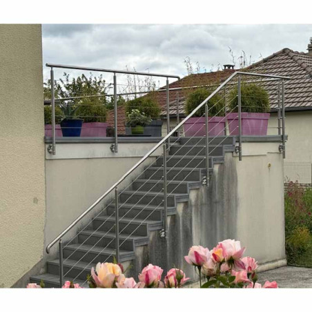 Garde corps d'escalier à 5 cables en kit à l'anglaise, en inox