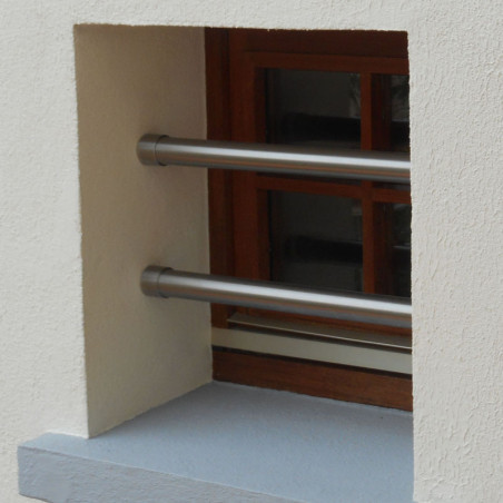 Kit barres de défense pour fenêtres ou fenêtres de cave en inox brossé