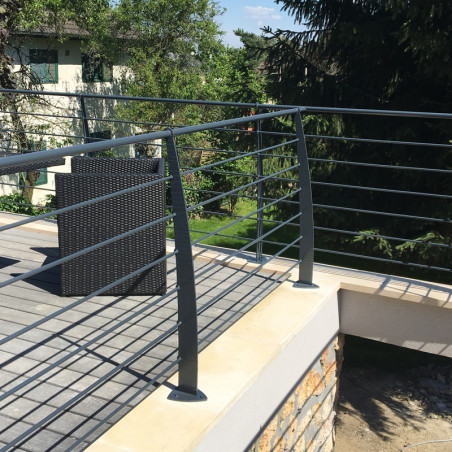 Garde corps terrasse acier design en kit 6 lisses et main courante