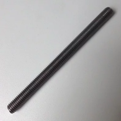 Filet inox M10 x 120 mm pour fixation des poteaux en matériaux creux, pierre ou béton par scellement chimique Filet inox M10 x 120 mm pour fixation des poteaux en matériaux creux, pierre ou béton par scellement chimique