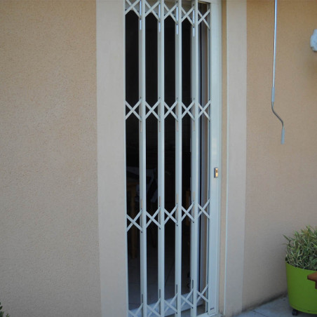 Grille de défense coulissante contemporaine modèle XL-SECURIT 