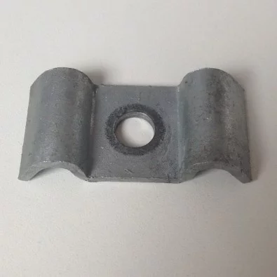 Cavalier de fixation acier galvanisé pour caillebotis maille 40/20