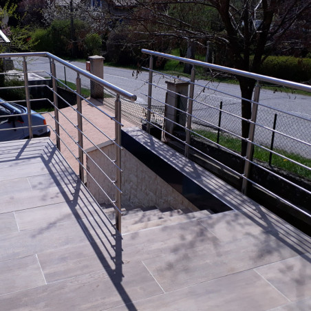 Garde corps inox en kit 5 barres à l'anglaise : rampe escalier, terrasse, balcon, mezzanine
