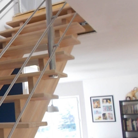 Photo de réalisation avec le poteau simple garde corps pose traversante avec support main courante