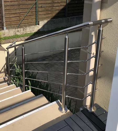 balustrade escalier a 5 barres en inox