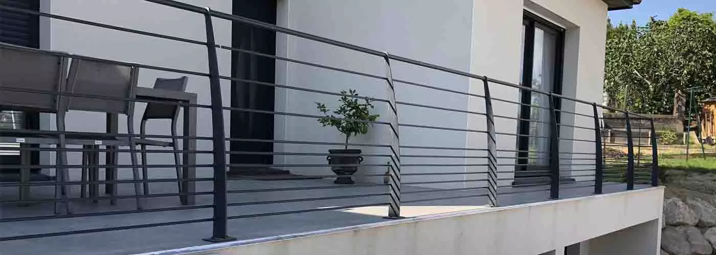 garde corps exterieur terrasse acier conforme norme