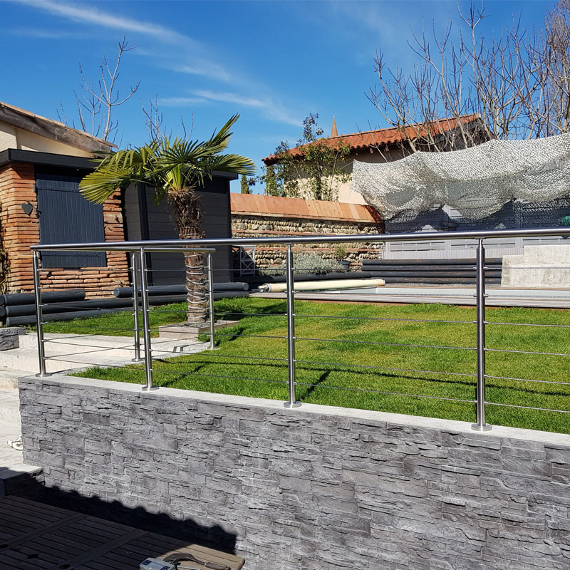 garde corps exterieur a cables inox fixation a la francaise sur muret