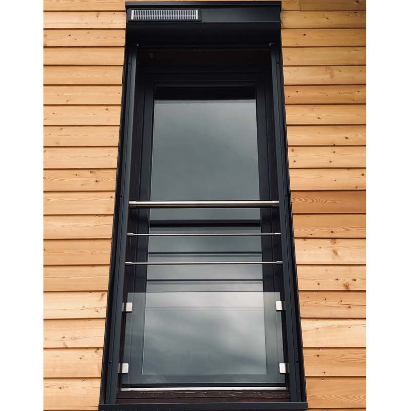 garde corps fenetre a verre et barres en inox maison bois